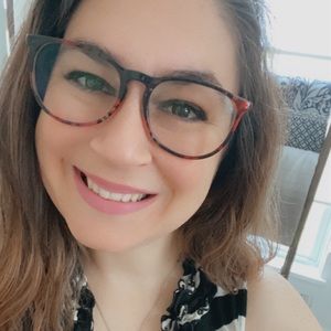 Meet your Posher, Samantha